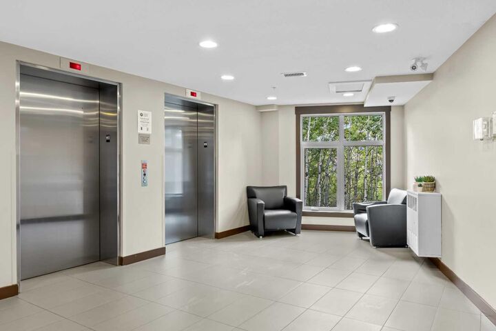 Property Photo:  45 Aspenmont Heights SW 107  AB T3H 0E6 
