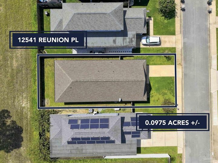 Property Photo:  12541 Reunion Place  FL 32506 