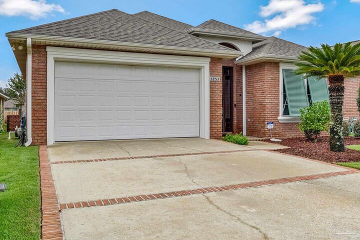 Property Photo:  1253 Autumn Breeze Cir  FL 32563 