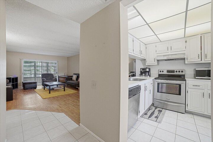 Property Photo: 4602 Martinique Way A2 FL 33066
