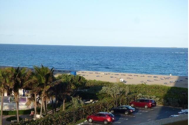 Property Photo: 2800 N Ocean Drive B-5C FL 33404