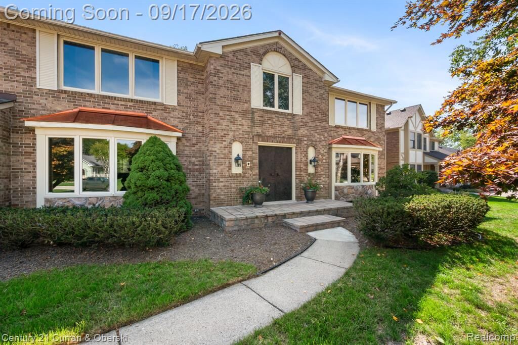 Property Photo: 36233 Trenton Court MI 48335