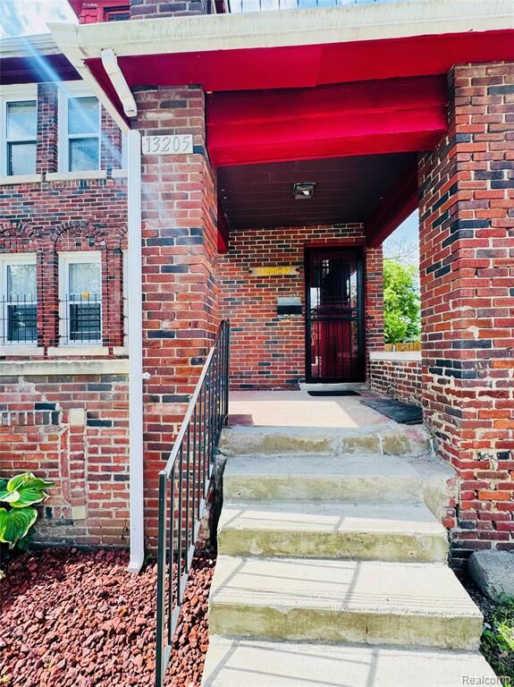Property Photo: 13205 Stoepel Street MI 48238