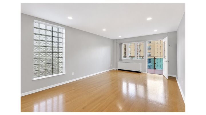 Property Photo:  3064 Coney Island Avenue 403  NY 11235 