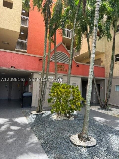 Property Photo: 8363 Lake Dr 504 FL 33166