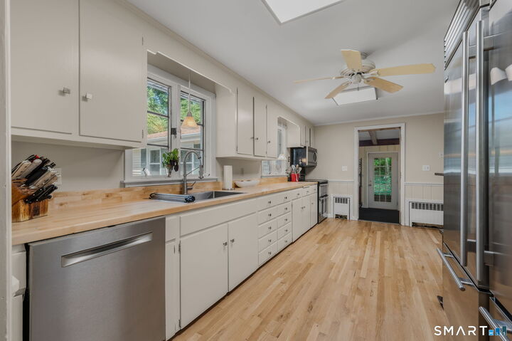 Property Photo:  24 Long Hill Road  CT 06417 