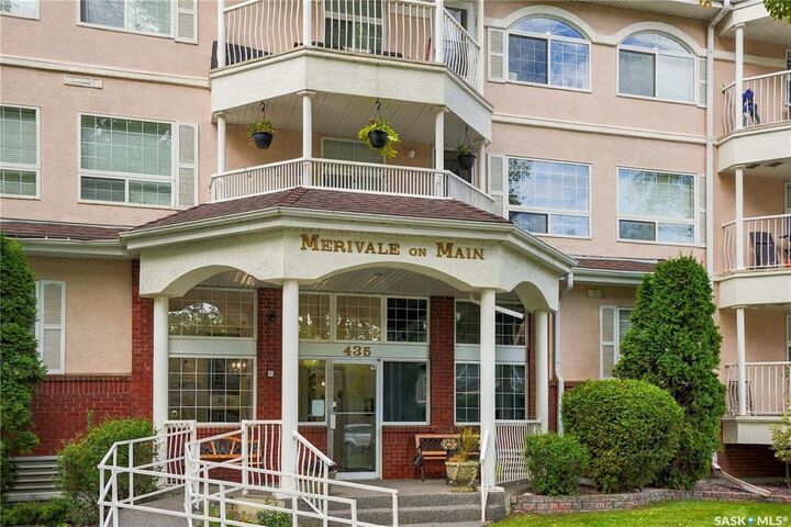 Property Photo: 435 Main Street 306 SK S7N 0B9