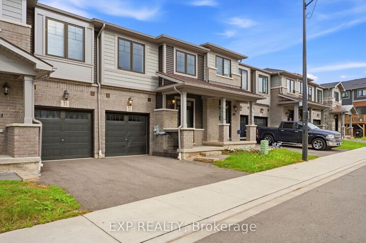 Property Photo:  10 Birmingham Drive 32  ON N1R 0C5 