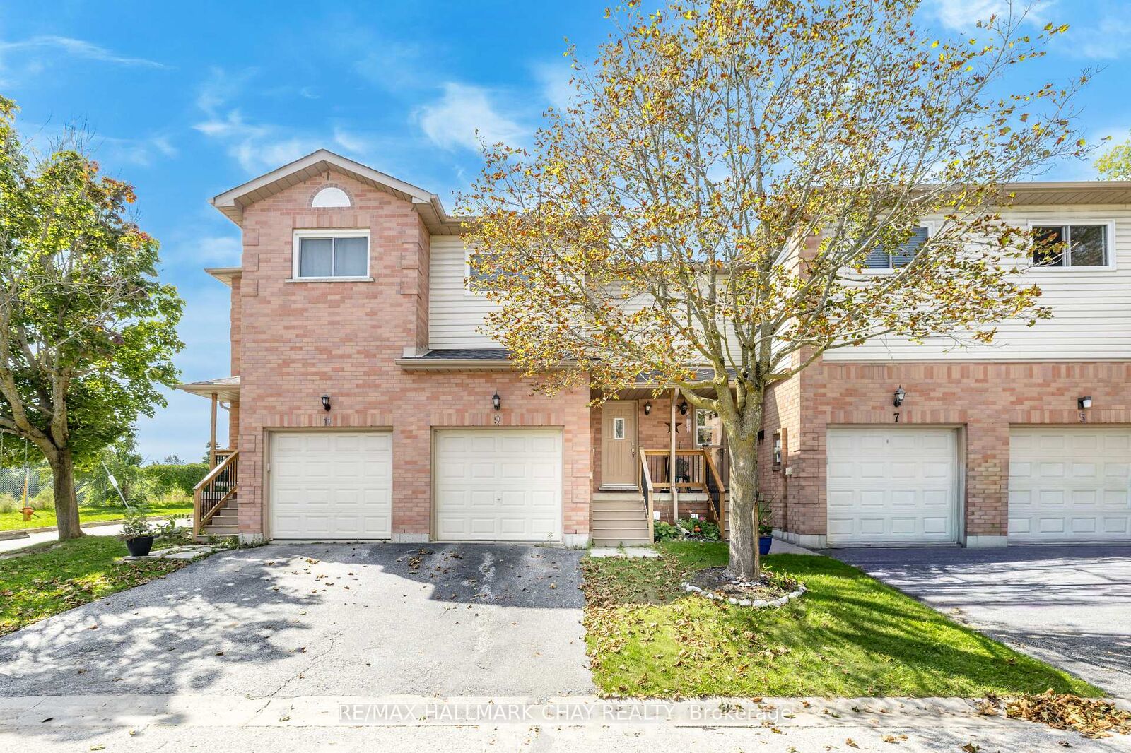 Property Photo:  531 High Street 9  ON L3V 4X9 