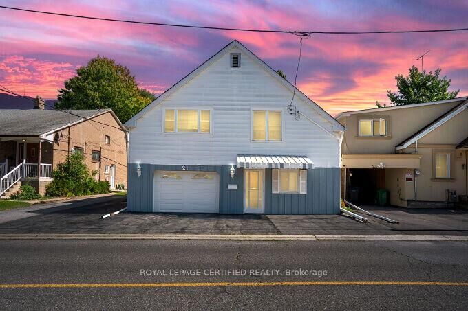 Property Photo:  21 Denison Avenue  ON L6X 1E8 