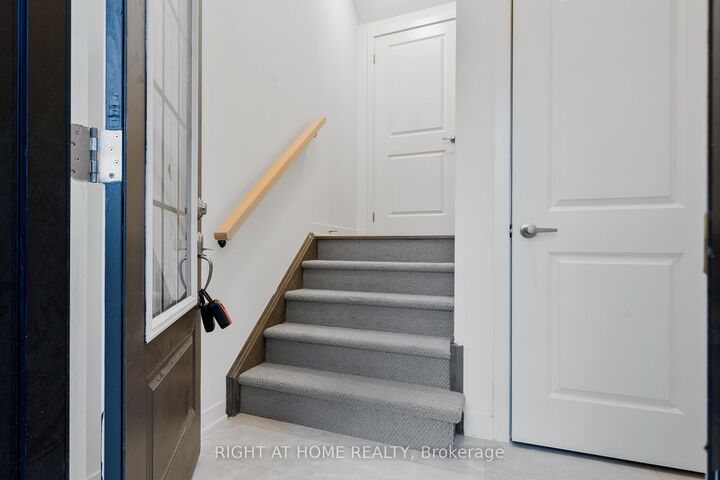 Property Photo:  13 Selfridge Way  ON L1N 0N9 