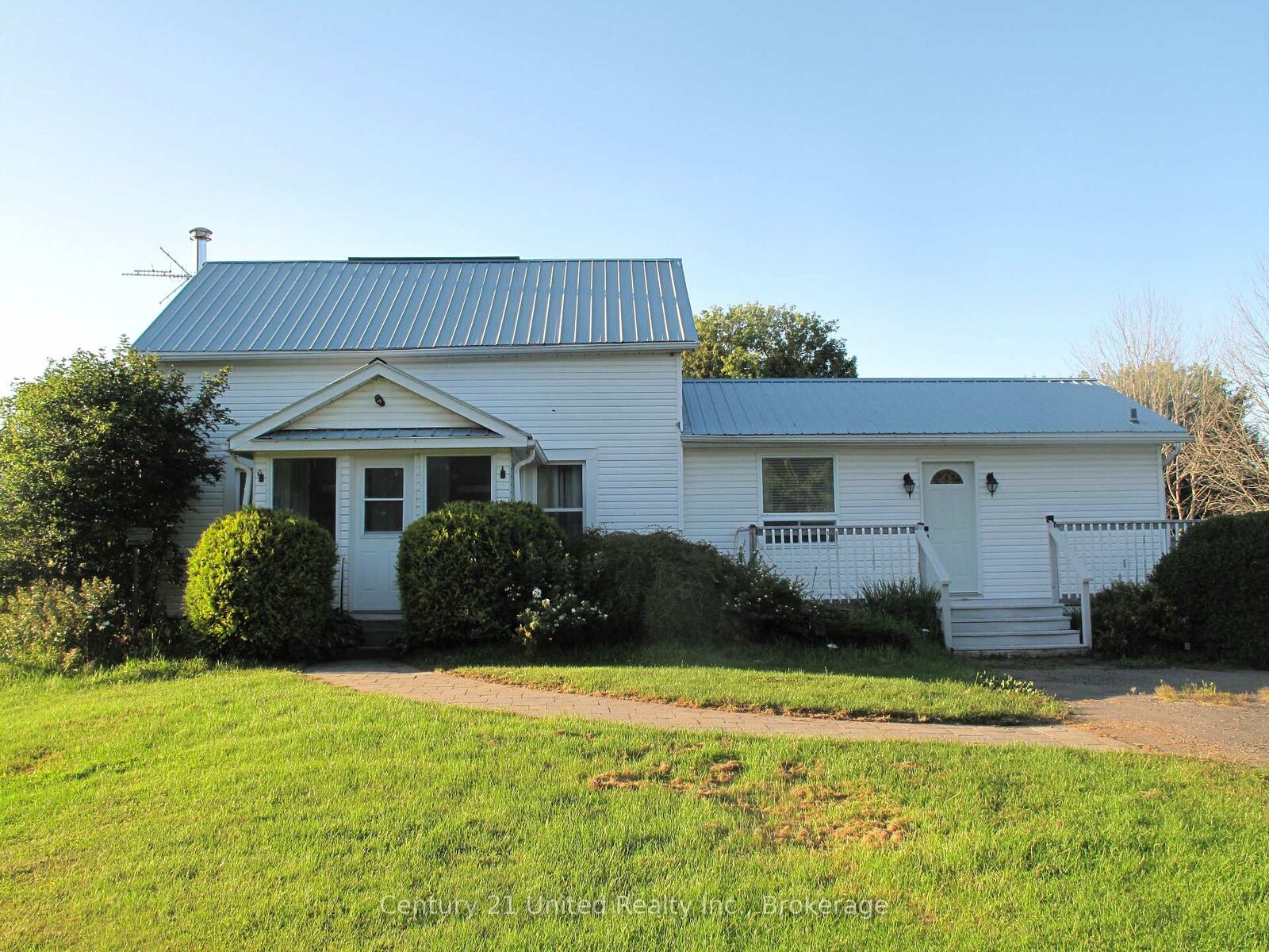 Property Photo:  528 Concession Rd 6 N/A E  ON K0K 3K0 