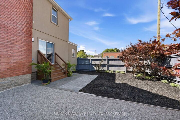 Property Photo: 8 Trafalgar Street ON L2R 3L7