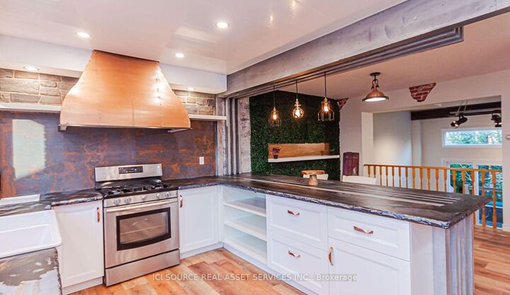 Property Photo:  3 Festival Drive Main Fl  ON M2R 3T9 