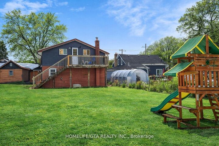 Property Photo:  31474 Lakeridge Road  ON L0E 1N0 