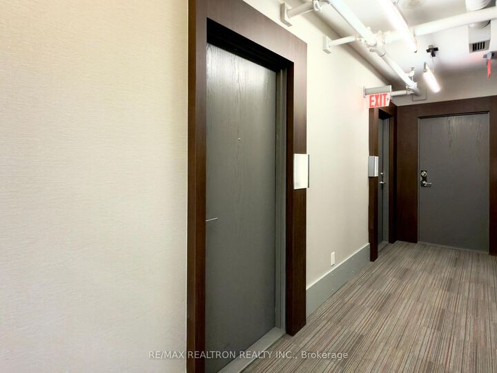Property Photo: 21 Widmer Street 710 ON M5V 0B8