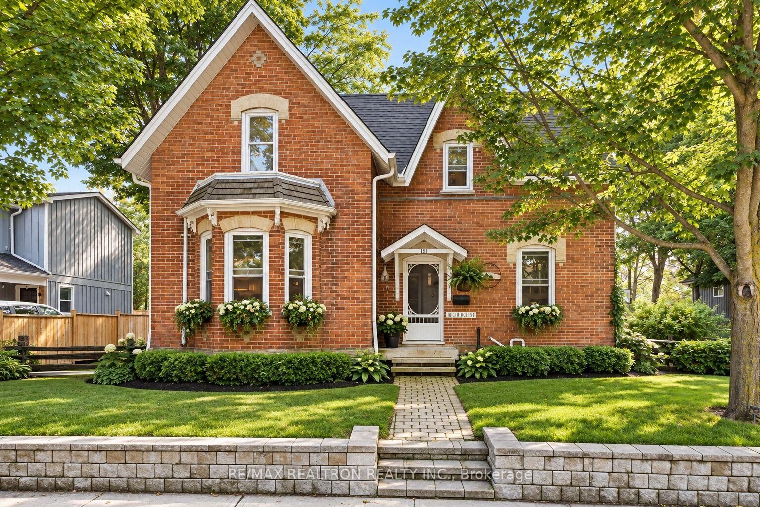 Property Photo:  181 Church Street  ON L4P 1J4 