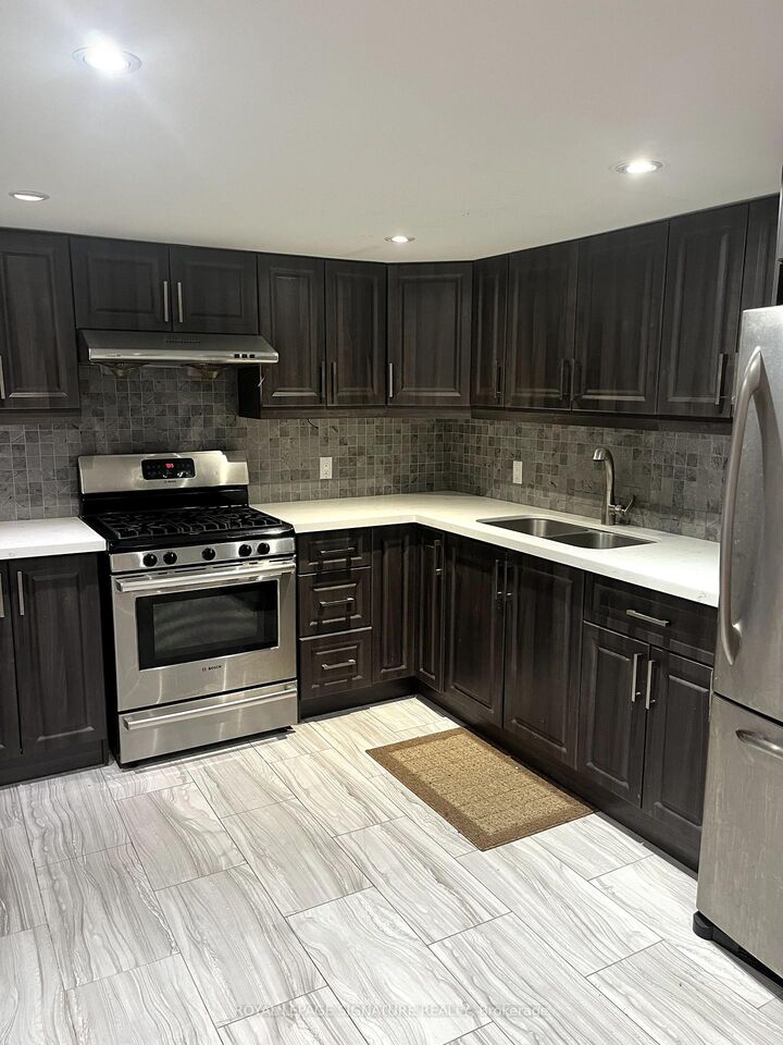 Property Photo:  28A Cedar Brae Boulevard Bsmt  ON M1J 2K3 