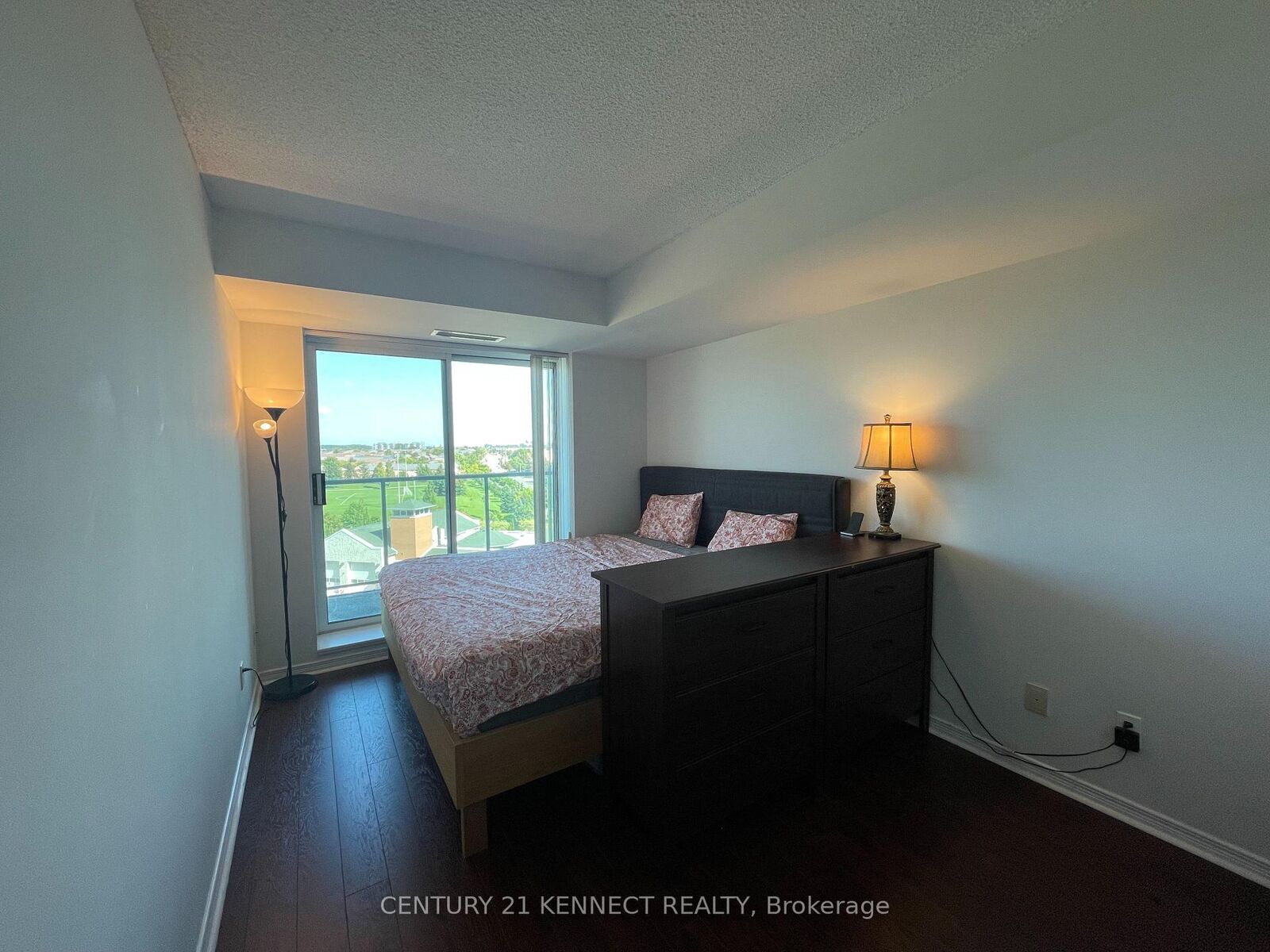 Property Photo:  11 Oneida Crescent 707  ON L4B 0A1 