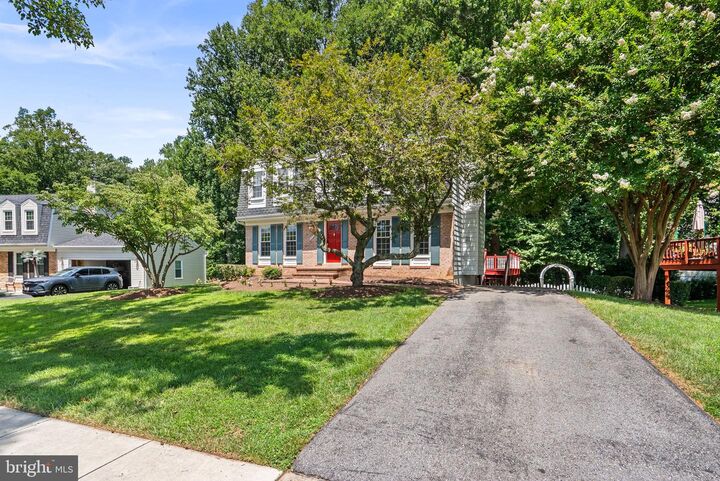 Property Photo: 2229 Deckman Lane MD 20906