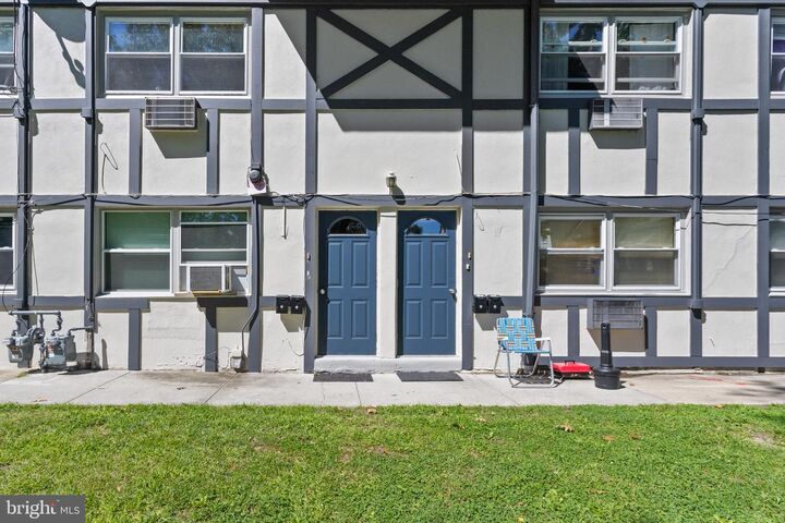 Property Photo:  106 Newton Avenue N  NJ 08107 