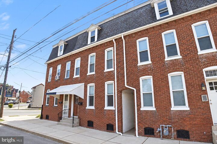 Property Photo:  54 S 8th Street  PA 17512 