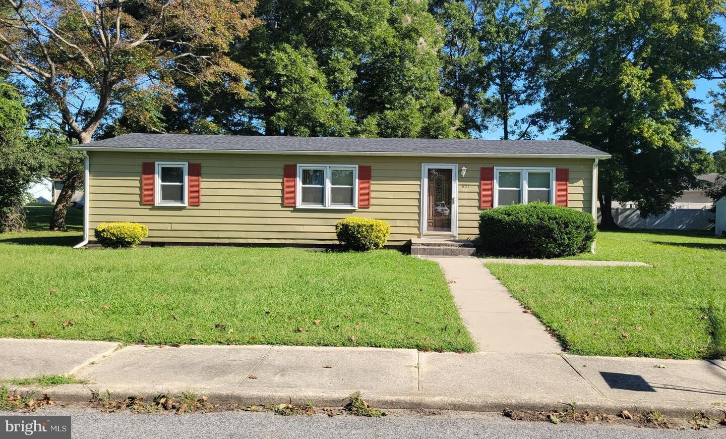 Property Photo: 801 8th Street MD 21851