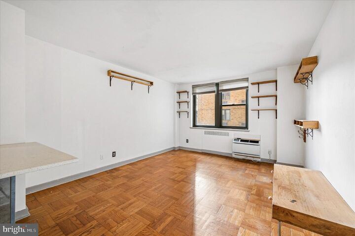 Property Photo:  2601 Pennsylvania Avenue 333  PA 19130 