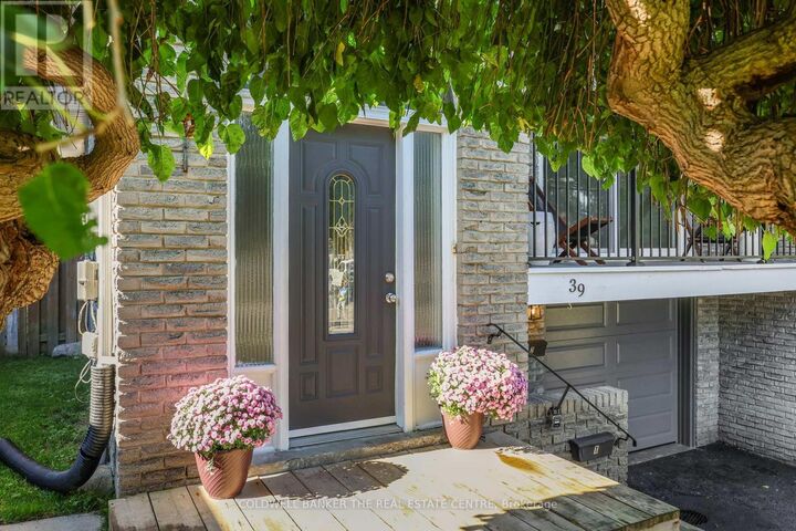 Property Photo:  39 Highcroft Road  ON L4N 2X6 