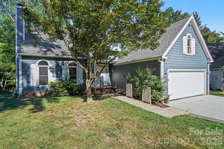 Property Photo:  8710 Twin Trail Drive  NC 28078 