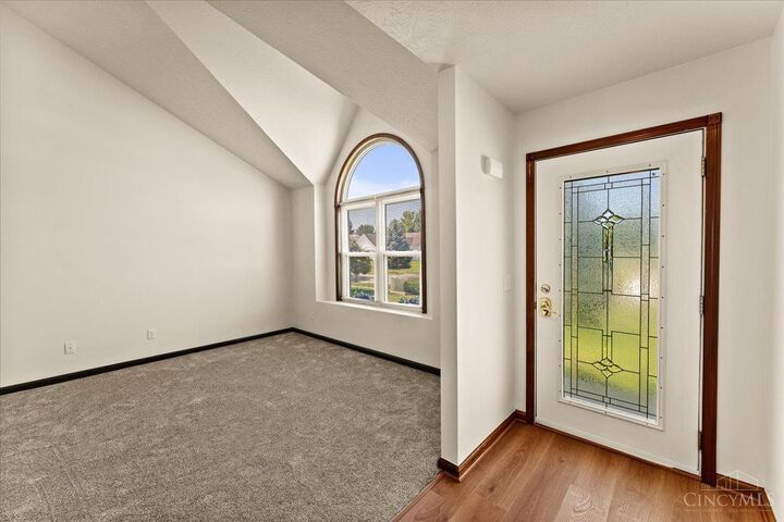 Property Photo:  6344 Lakota Meadows Drive  OH 45044 
