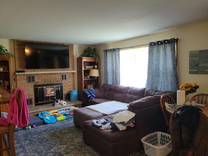 Property Photo:  840 Baird Street  OH 43138 