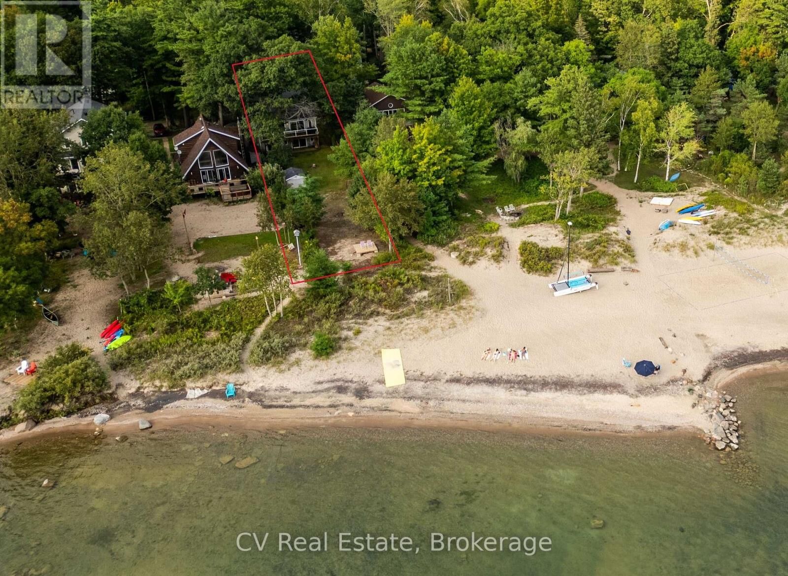 Property Photo:  64 Wahnekewening Drive  ON L0L 2J0 