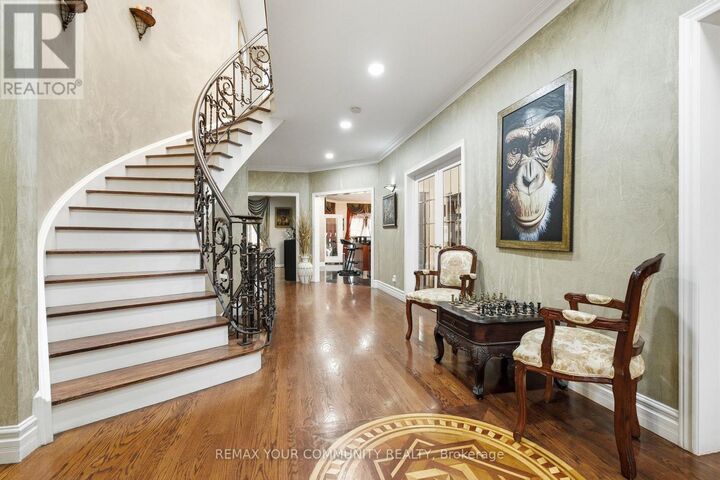 Property Photo:  56A Roosevelt Drive  ON L4C 6V4 
