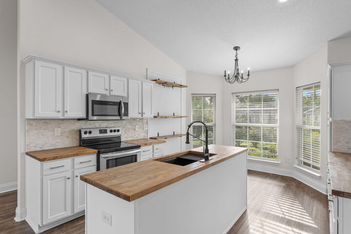 Property Photo:  1962 Pentagon Street  FL 32563 