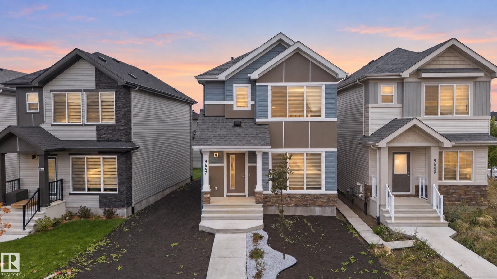 Property Photo:  9647 Colak Link Link SW  AB T6W 5M5 