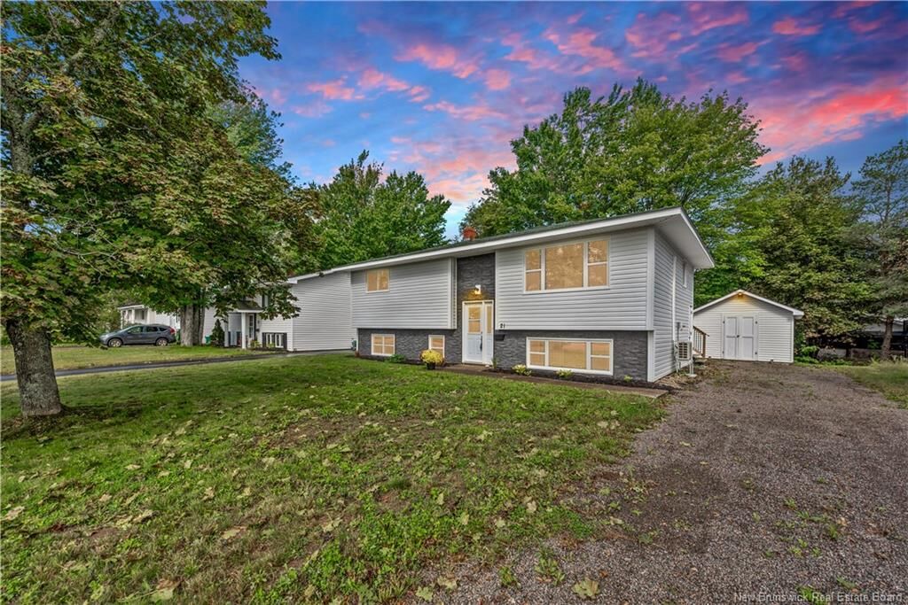 Property Photo:  21 Shawn Court  NB E1B 3R5 