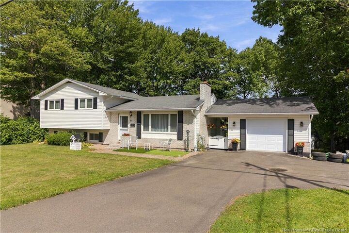 Property Photo:  91 Springwater Lane  NB E3C 1H8 