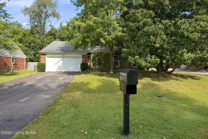 Property Photo: 3806 Little Bend Rd KY 40241