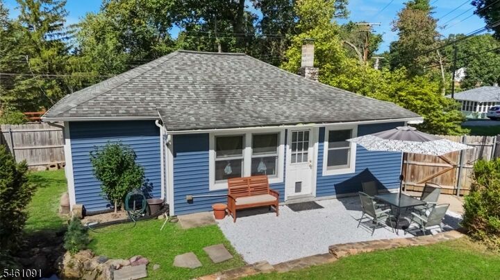Property Photo:  32 Laurel Dr  NJ 07438 
