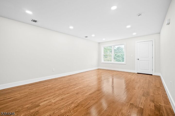 Property Photo:  83 Harrison Ave 2  NJ 07463 