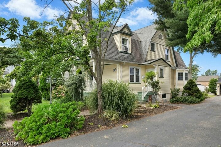 Property Photo: 366 Broad St NJ 07077