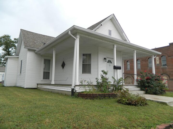 Property Photo:  1300 Helm Street  KY 42420 