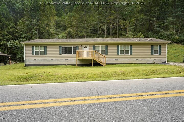 Property Photo:  5968 Quick Road  WV 25071 