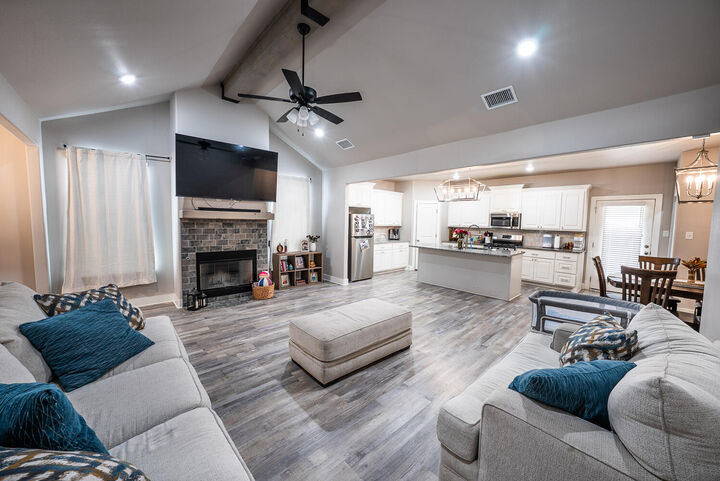 Property Photo:  402 Cowboy Lane  TX 79382 