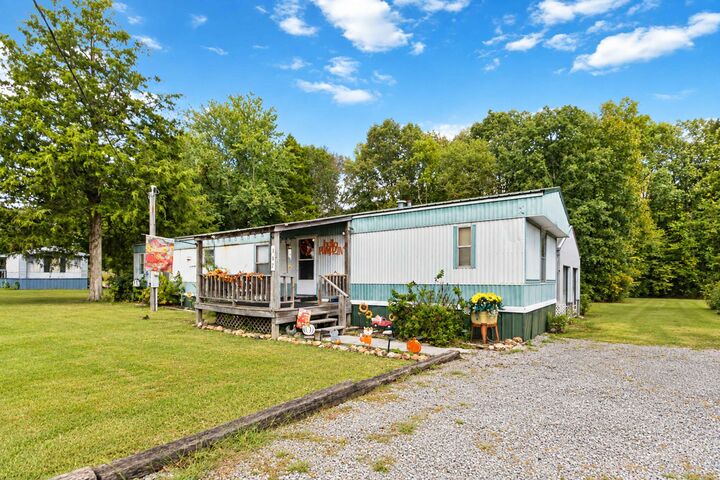 Property Photo:  307 Geneva Drive  KY 42642 