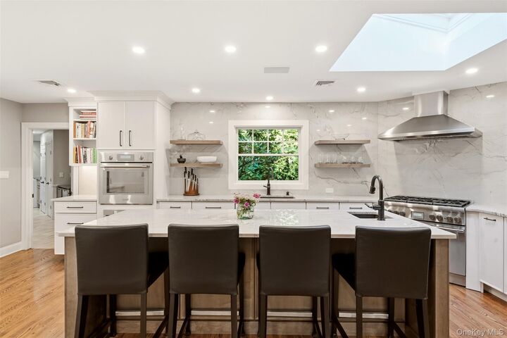 Property Photo: 31 Crosby Place NY 11724