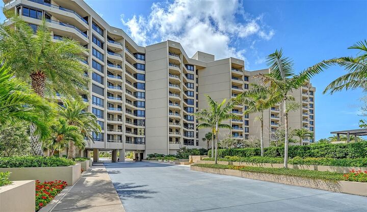 Property Photo: 1211 Gulf Of Mexico Drive 603 FL 34228