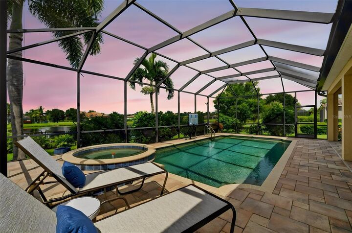 Property Photo:  17019 4th Avenue E  FL 34212 
