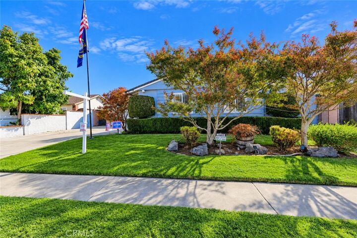 Property Photo: 16430 Woodruff St CA 92683